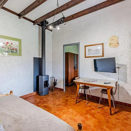 Maison A Pour 3 Pers, 200m Du Lac, Terrasse Et Jardin - Fr-1-521-250